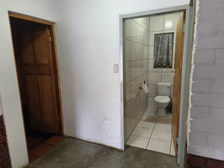 3 Bedroom Property for Sale in Kannoniers Park North West